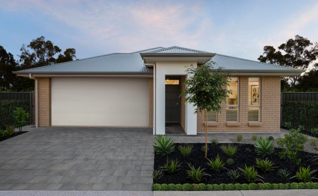 Hickinbothan, Sa Housing and Statesman exteriors at Angle Vale.  Pic JKTP / www.jktp.com.au